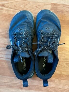 Altra Lone peak 8 Trail Running Shoes sz 7